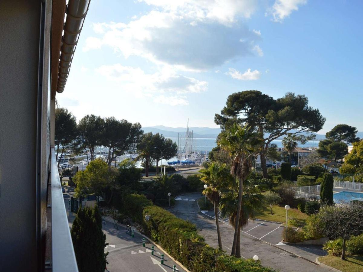 Studio Cabine A St-Raphael Avec Terrasse Et Parking, A 100M De La Plage - Fr-1-226A-23 Сен-Рафаэль Экстерьер фото